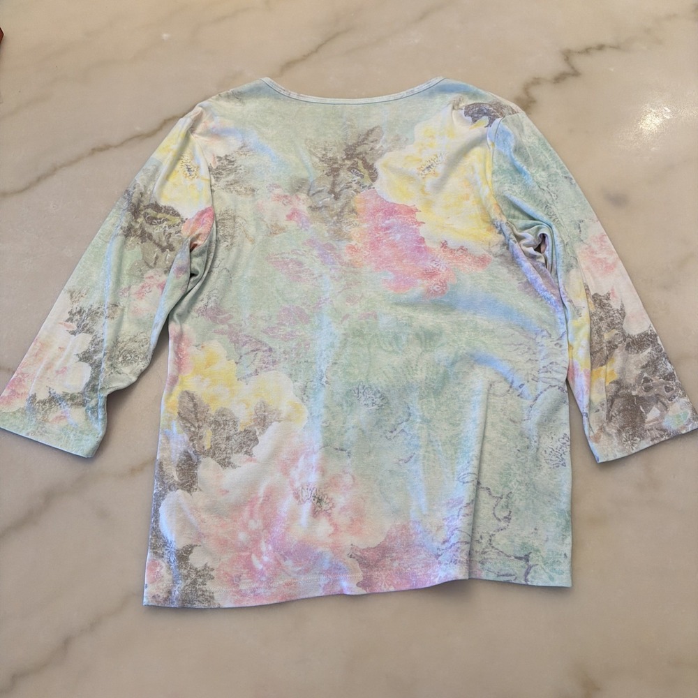Emma James Women's 3/4 Sleeve Shirt Size XL Watercolor Floral Rhinestones Green - Picture 6 of 6
